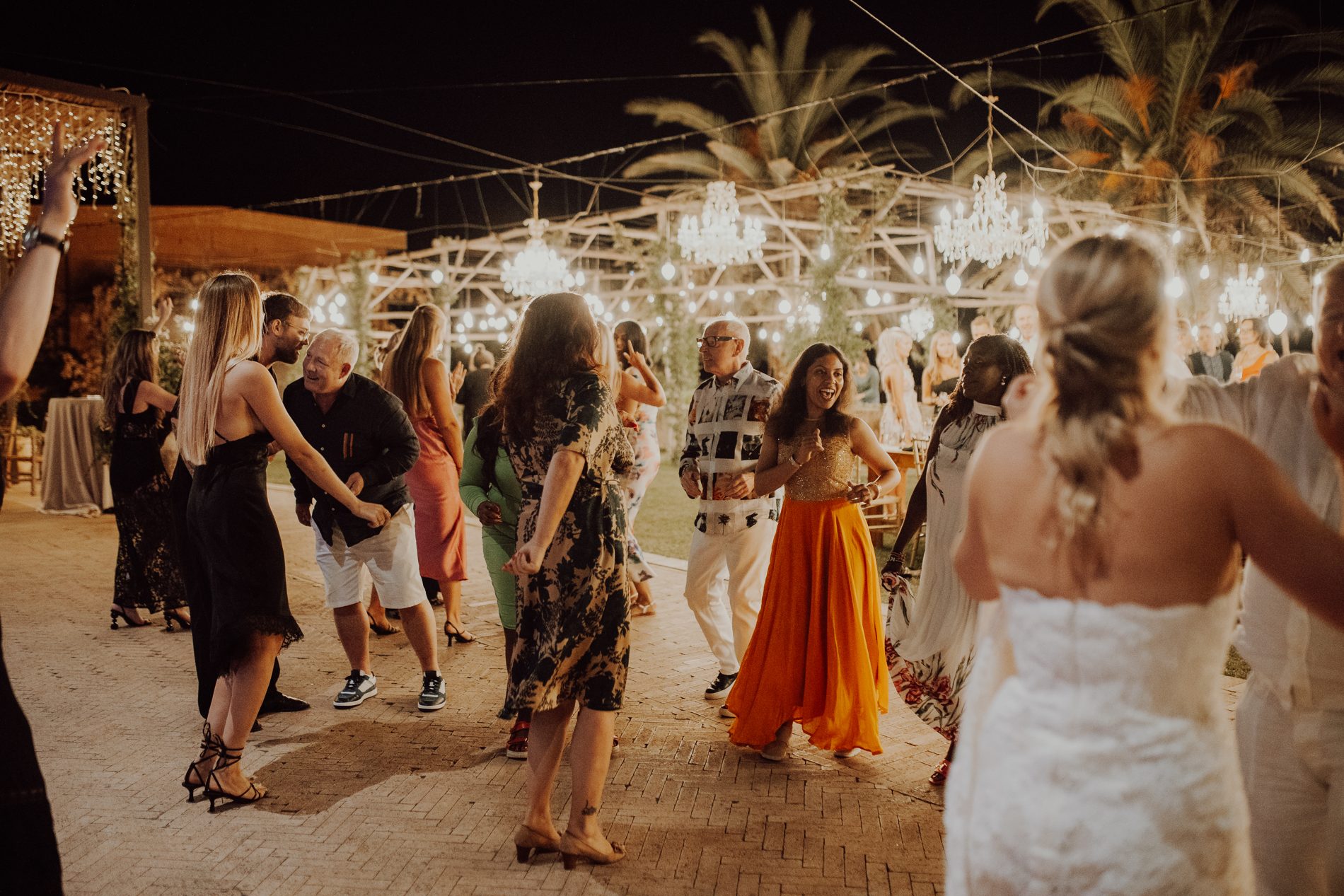 The dance floor, deep into the night